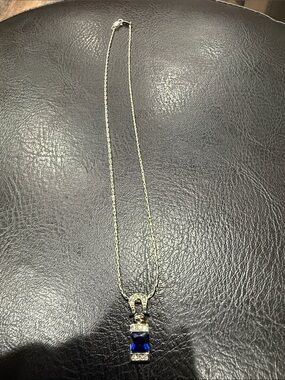 Silver tone blue stone necklace